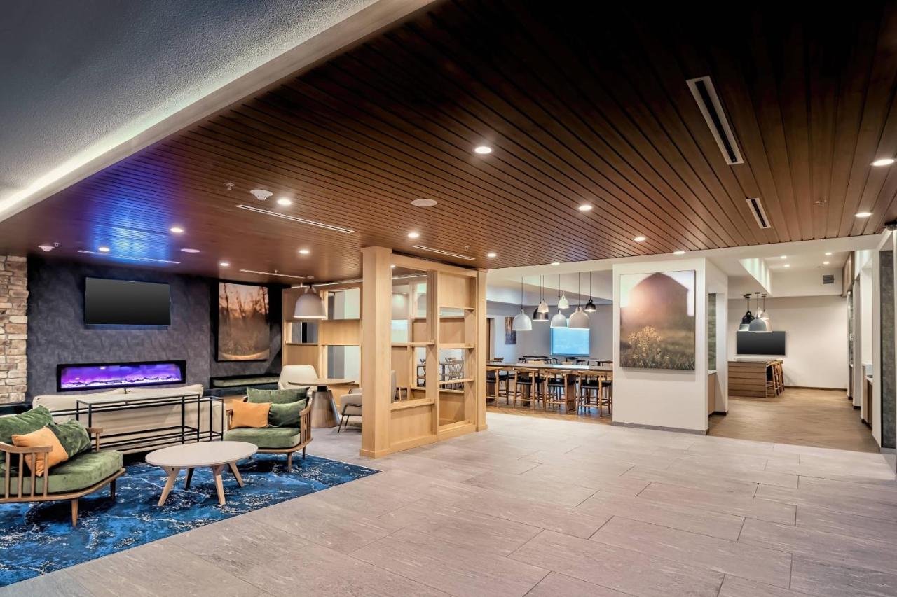 | Fairfield Inn & Suites by Marriott Fort Worth Northeast