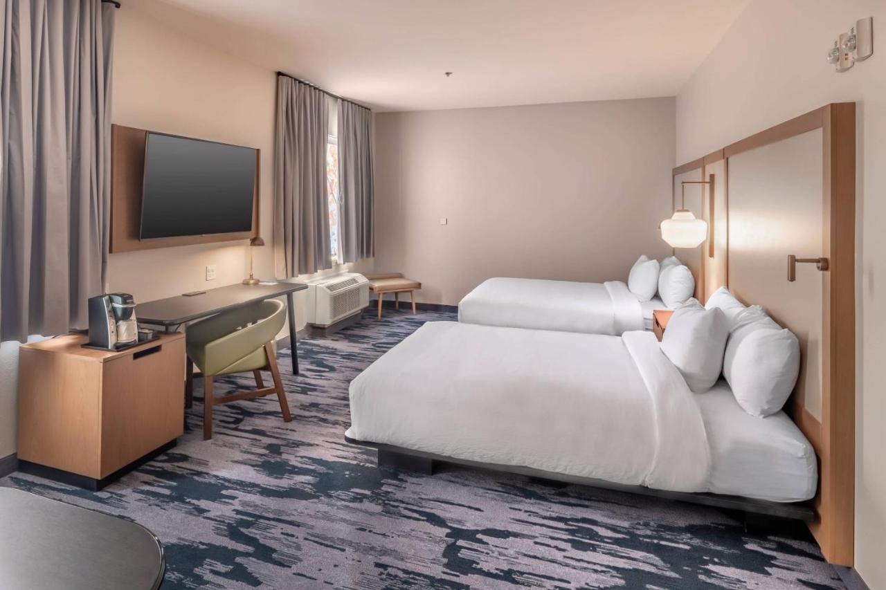 | Fairfield Inn & Suites by Marriott Fort Worth Northeast