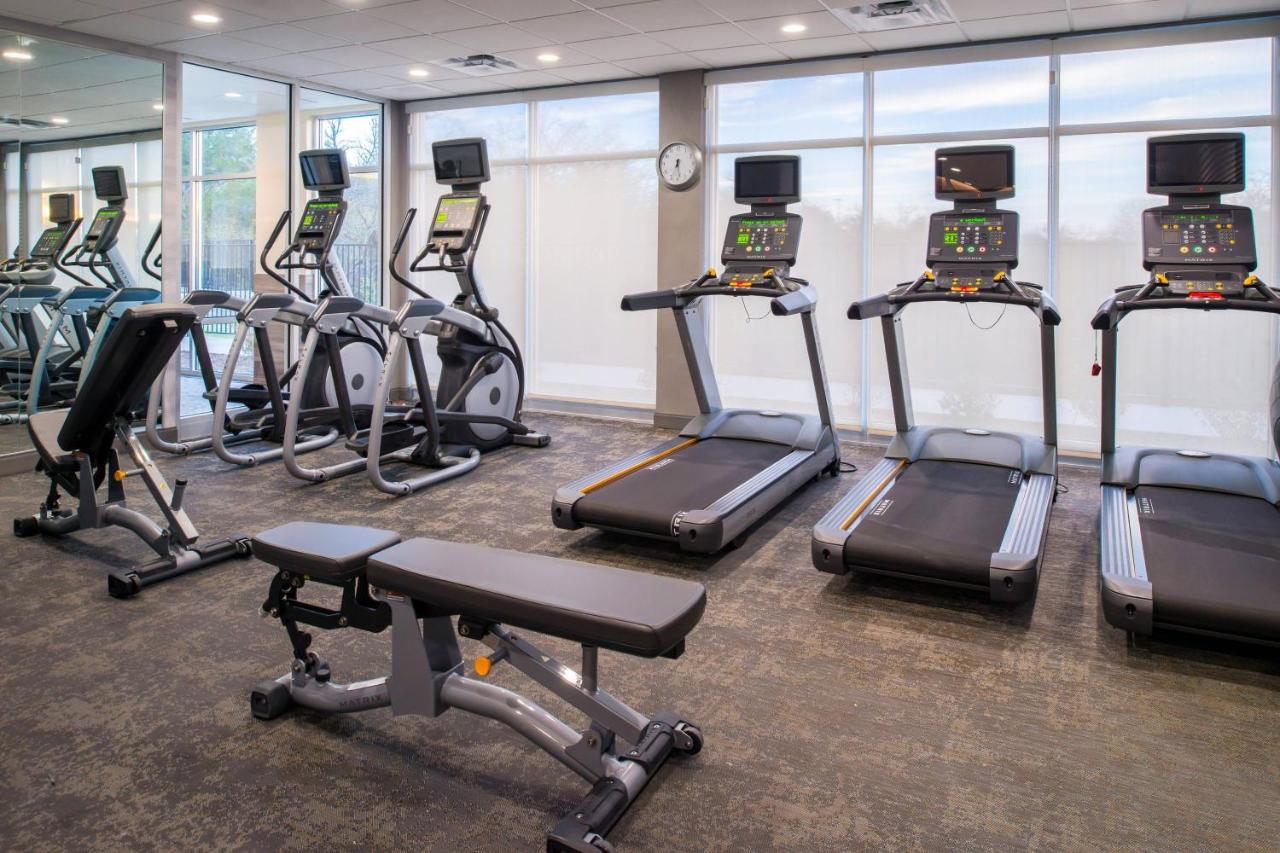 | Fairfield Inn & Suites by Marriott Fort Worth Southwest at Cityview