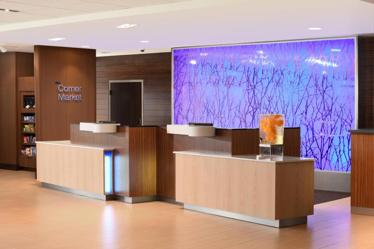 | Fairfield Inn & Suites by Marriott Fort Worth South/Burleson