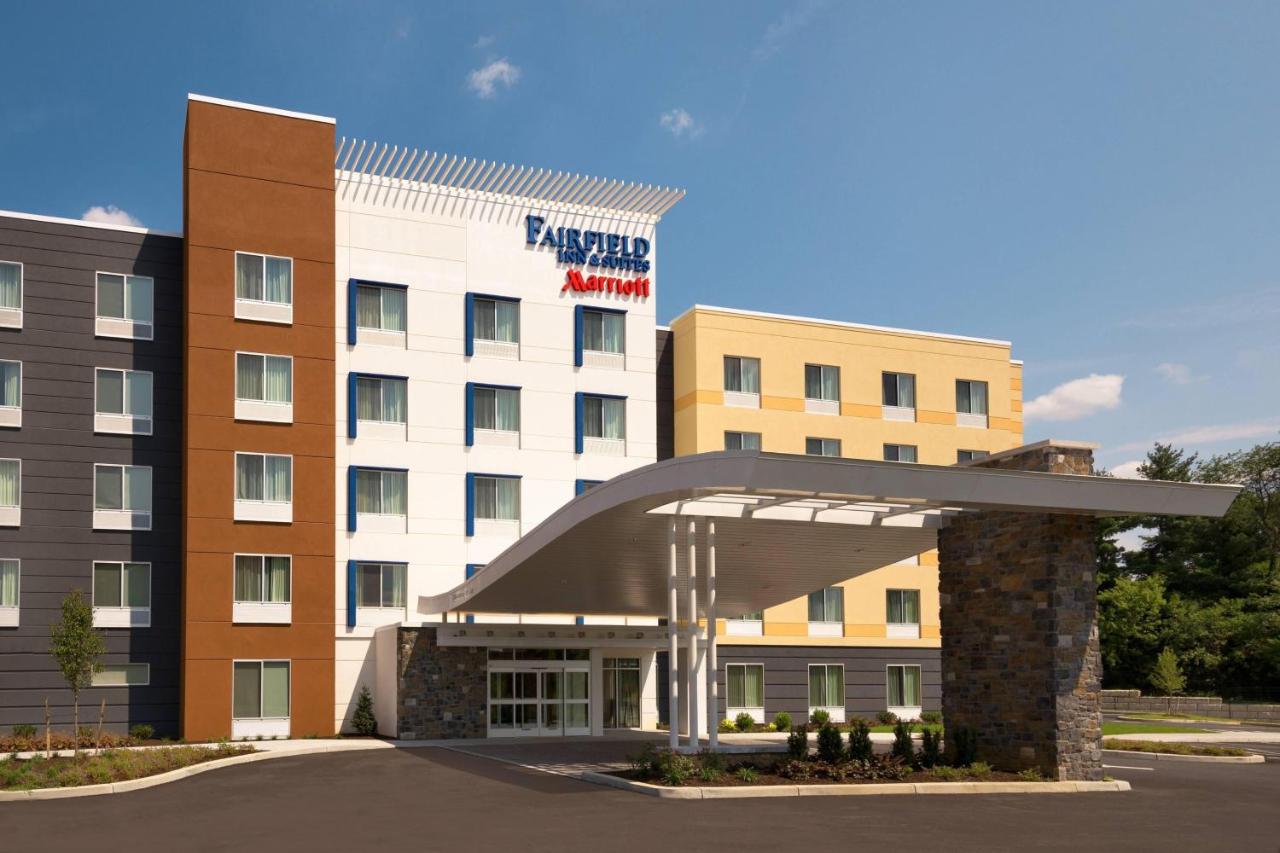 | Fairfield Inn & Suites Lancaster East at The Outlets