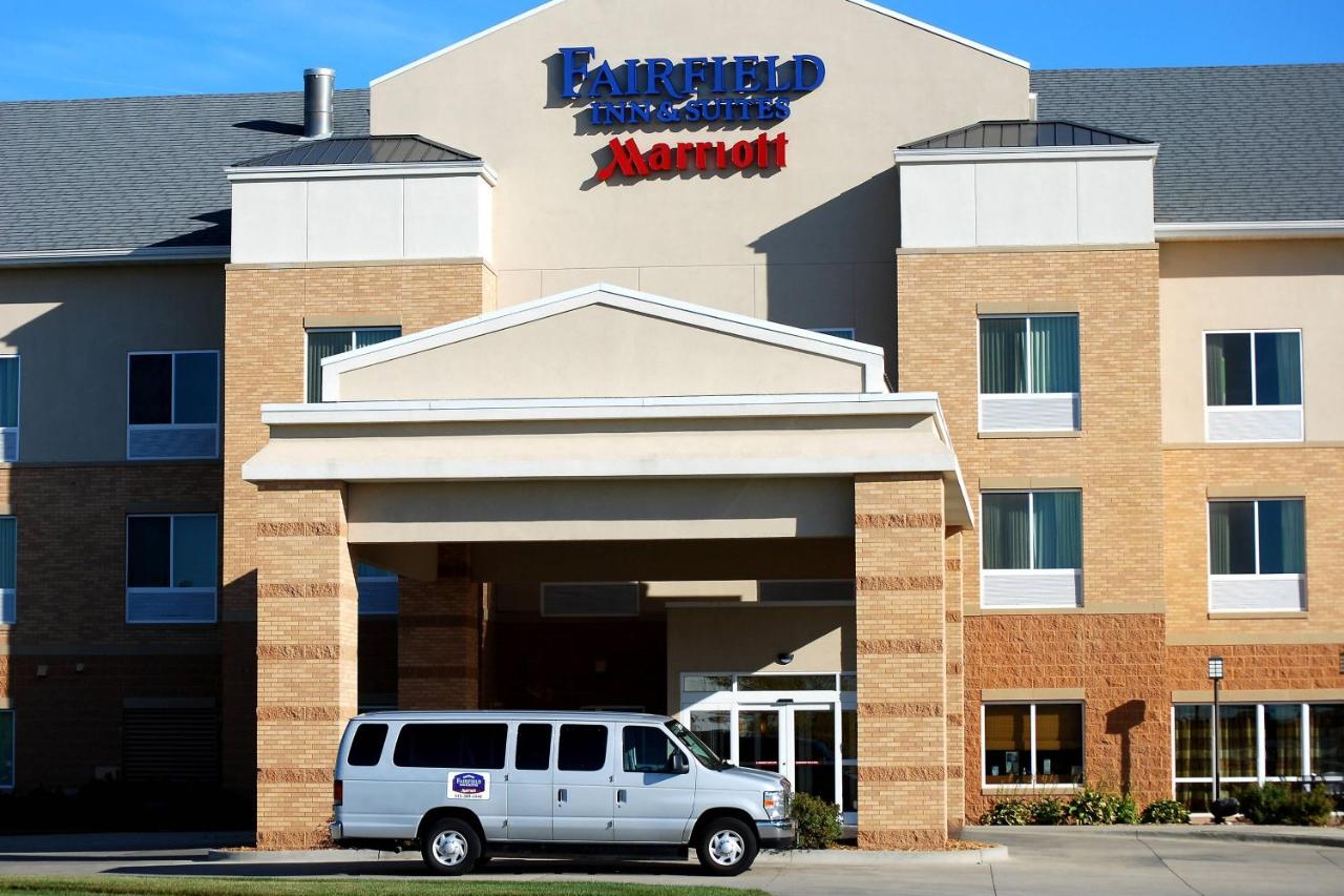 | Fairfield Inn & Suites by Marriott Des Moines Airport