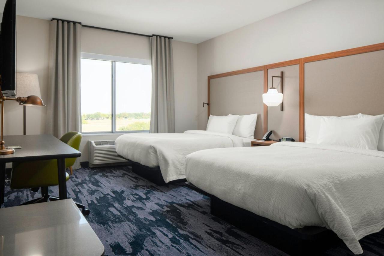 | Fairfield by Marriott Inn & Suites Dallas DFW Airport North, Irving