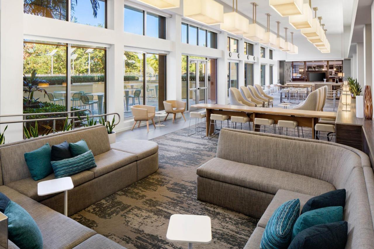 | Element Miami International Airport
