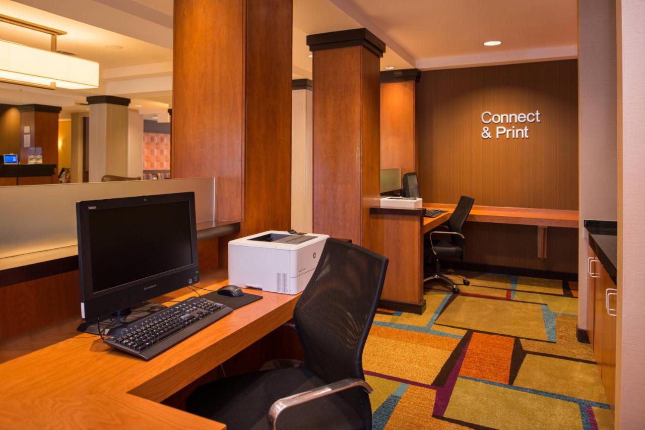 | Fairfield Inn & Suites by Marriott San Antonio NE/ Schertz