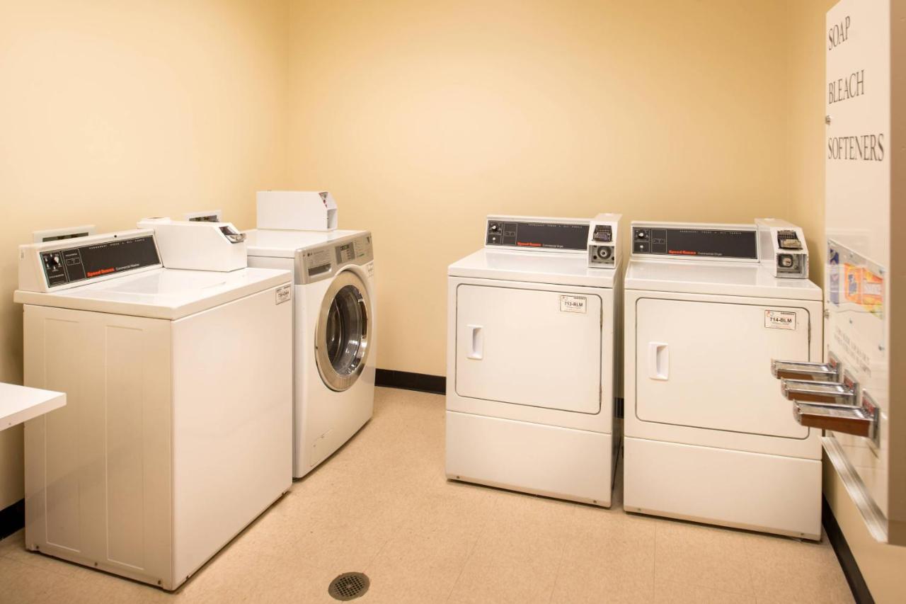 | Fairfield Inn & Suites by Marriott San Antonio NE/ Schertz