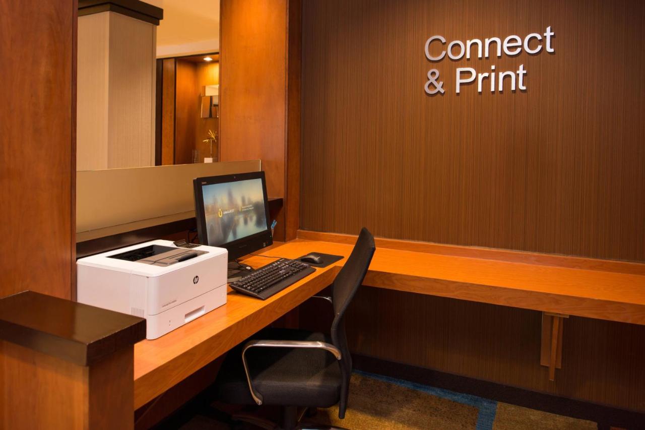 | Fairfield Inn & Suites by Marriott San Antonio NE/ Schertz