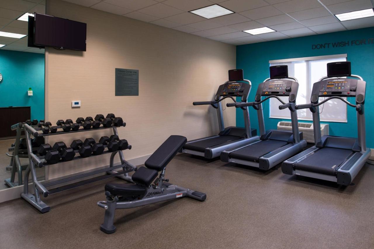 | Fairfield Inn & Suites by Marriott San Antonio NE/ Schertz