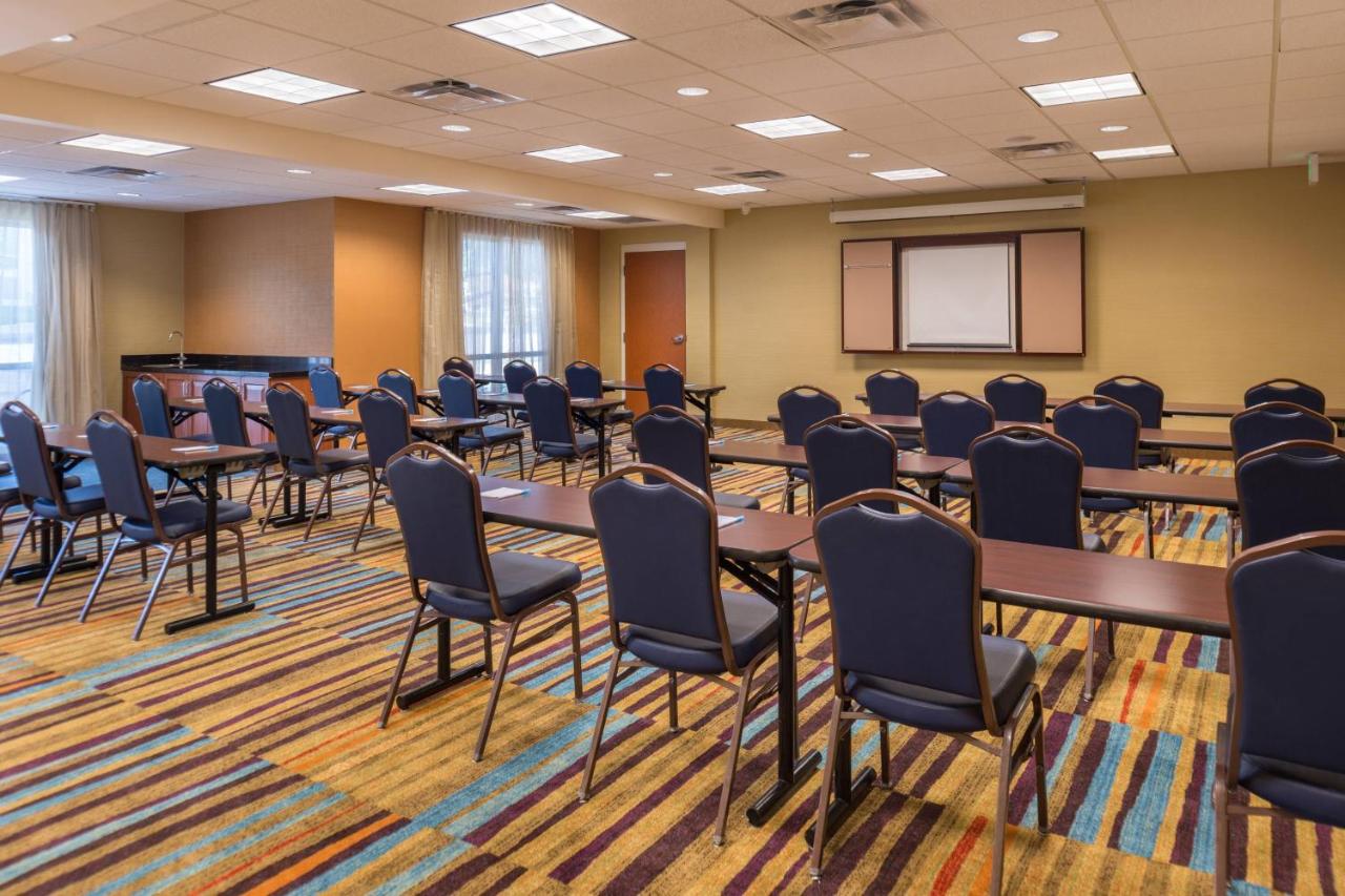 | Fairfield Inn & Suites by Marriott San Antonio NE/ Schertz
