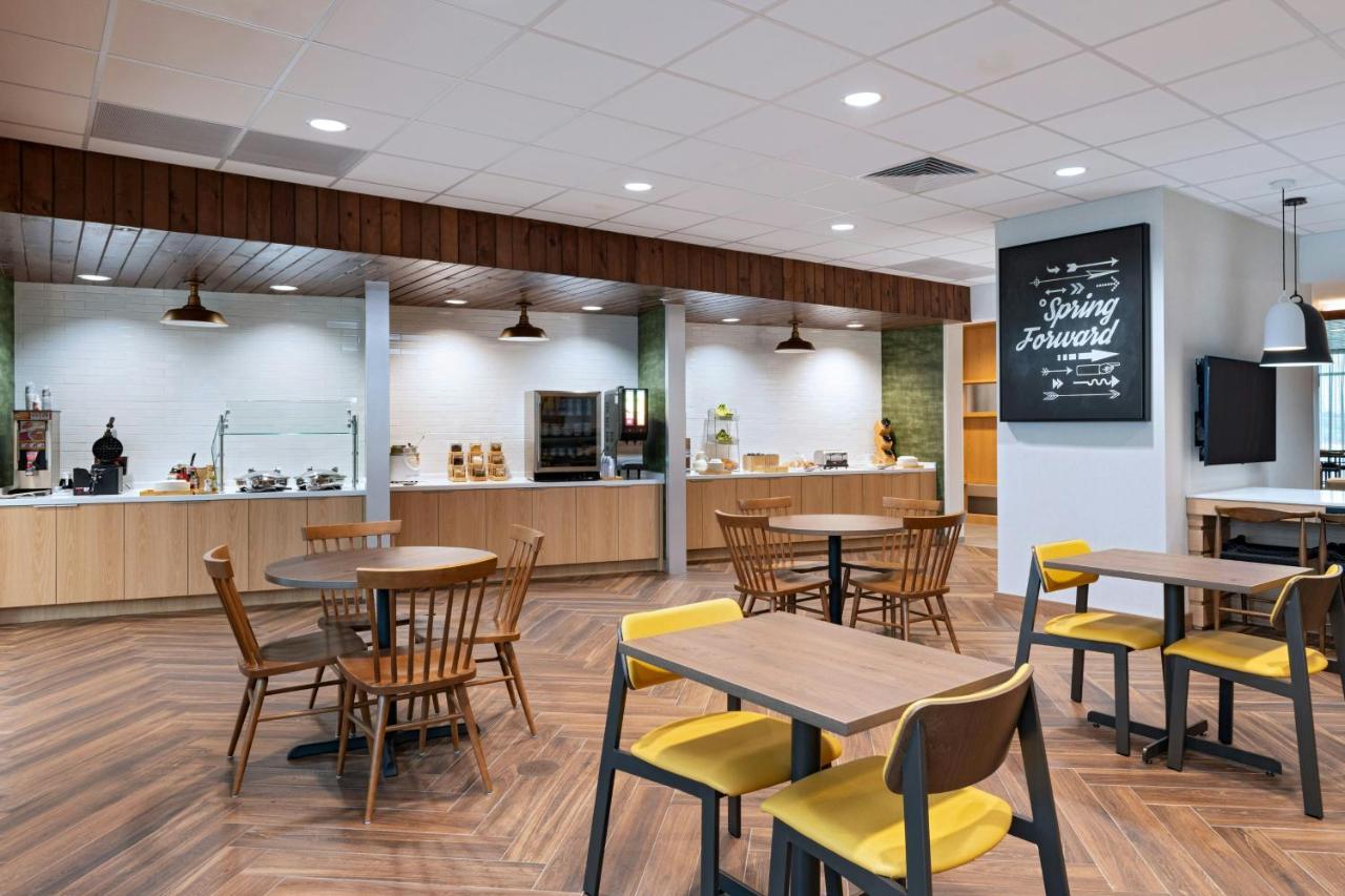 | Fairfield by Marriott Inn & Suites Fort Worth Alliance Airport