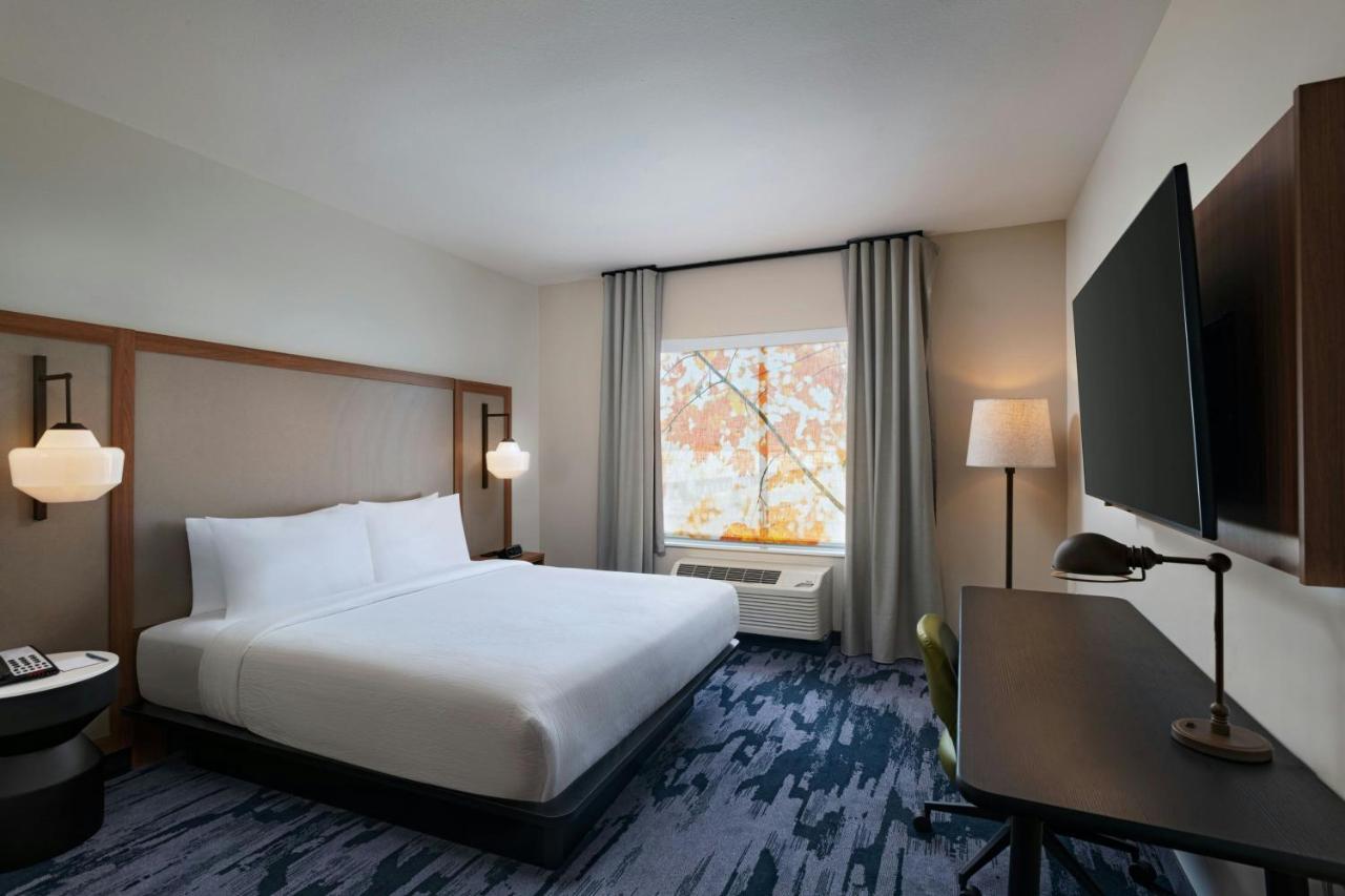 | Fairfield by Marriott Inn & Suites Fort Worth Alliance Airport
