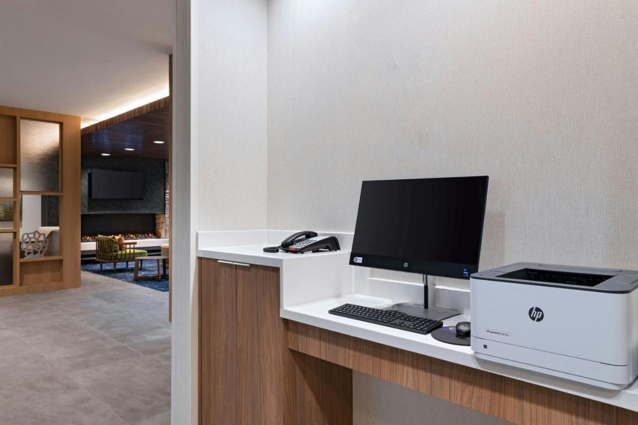 | Fairfield by Marriott Inn & Suites Fort Worth Alliance Airport
