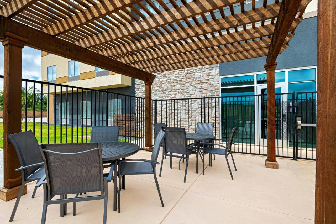 | Fairfield by Marriott Inn & Suites Fort Worth Alliance Airport