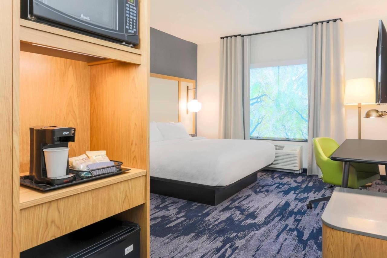 | Fairfield by Marriott Inn & Suites Cape Coral North Fort Myers