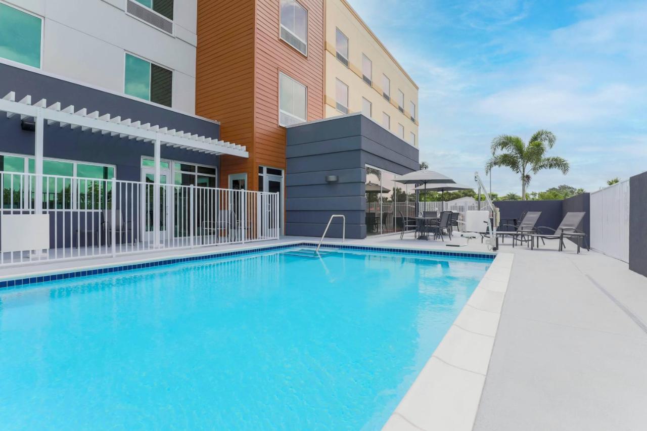 | Fairfield by Marriott Inn & Suites Cape Coral North Fort Myers