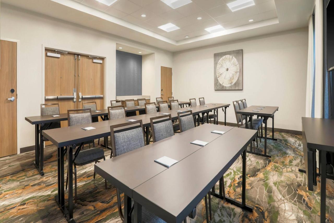 | Fairfield by Marriott Inn & Suites Cape Coral North Fort Myers