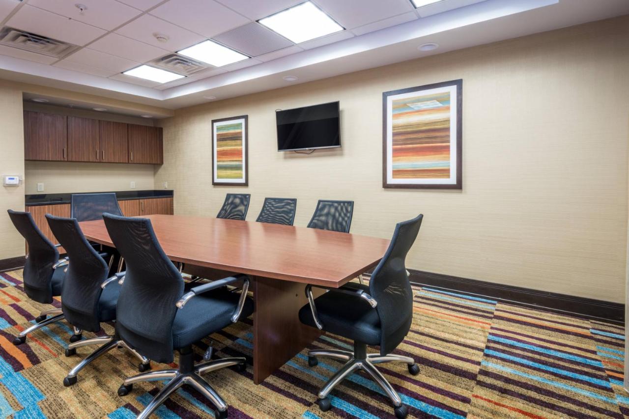 | Fairfield Inn & Suites Enterprise