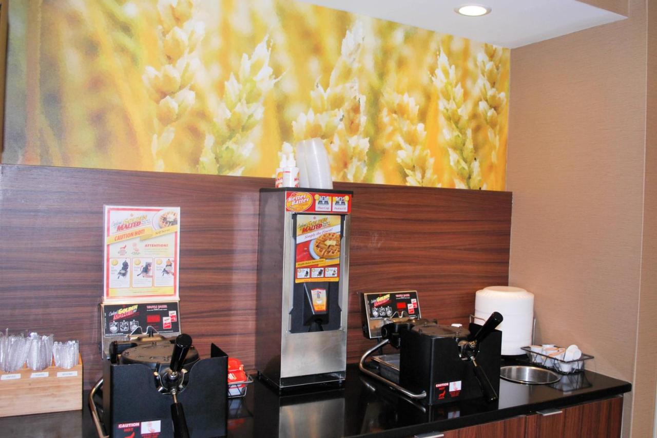 | Fairfield Inn Kansas City Downtown/Union Hill