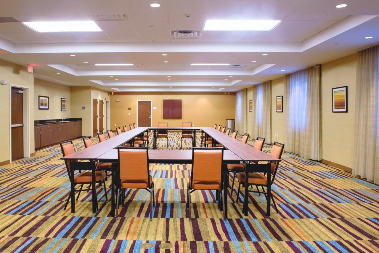 | Fairfield Inn & Suites Des Moines Urbandale