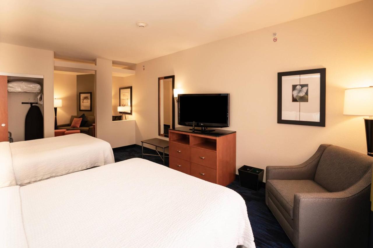 Studio, 2 Queen, Sofa bed at Fairfield Inn & Suites by Marriott Kearney