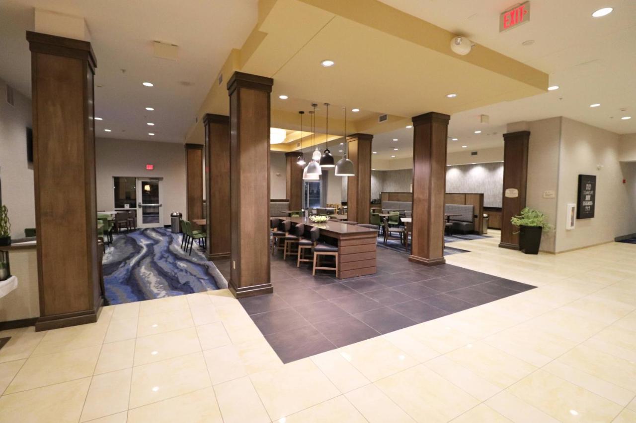 | Fairfield Inn & Suites Kearney