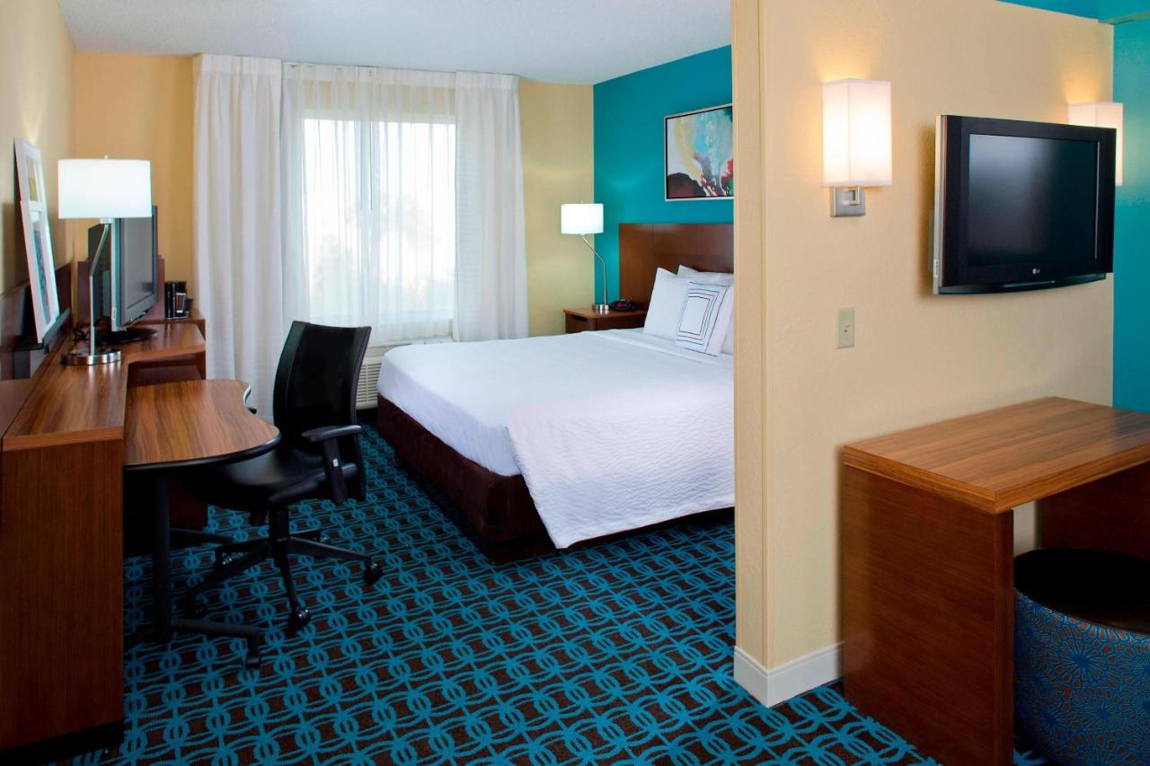 One-Bedroom Family Suite at Fairfield Inn & Suites Lake Buena Vista in Marriott Village