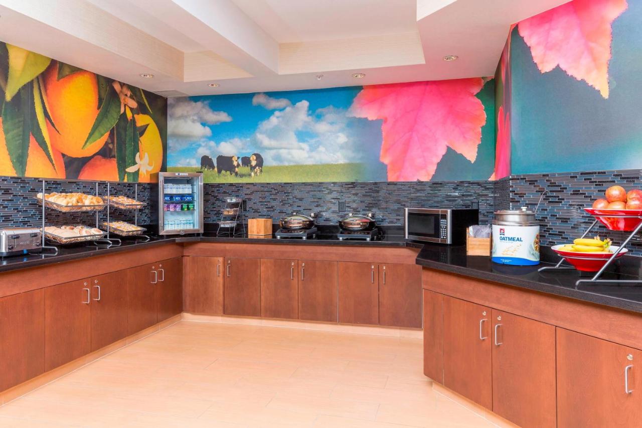 | Fairfield Inn & Suites Kansas City Lee's Summit