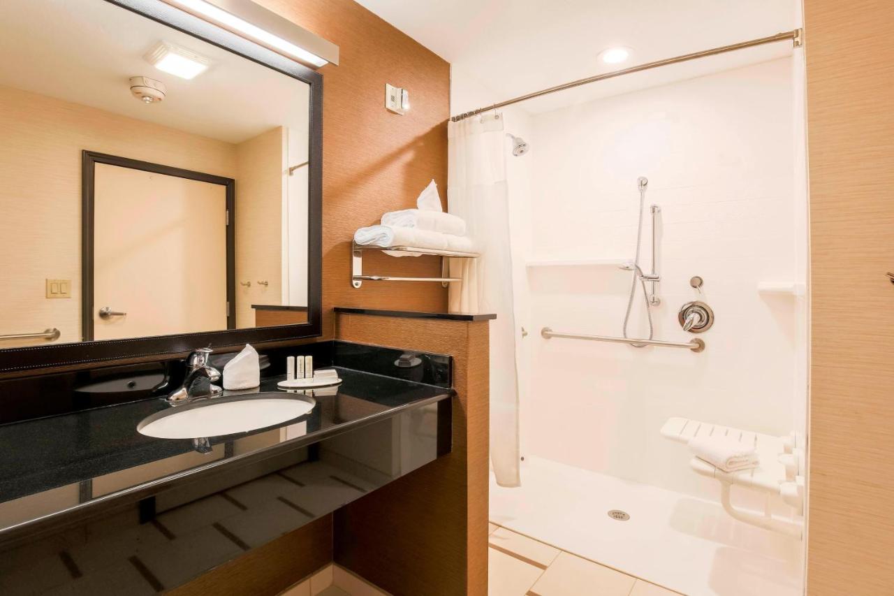  | Fairfield Inn & Suites by Marriott Pleasanton
