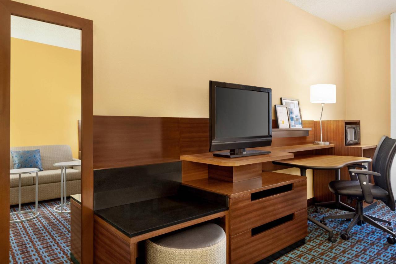 | Fairfield Inn Roseville