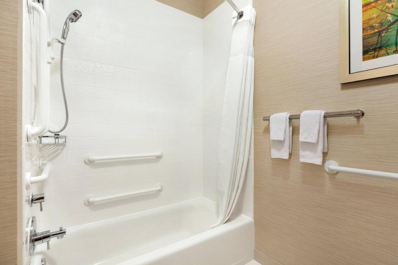 | Fairfield Inn Roseville