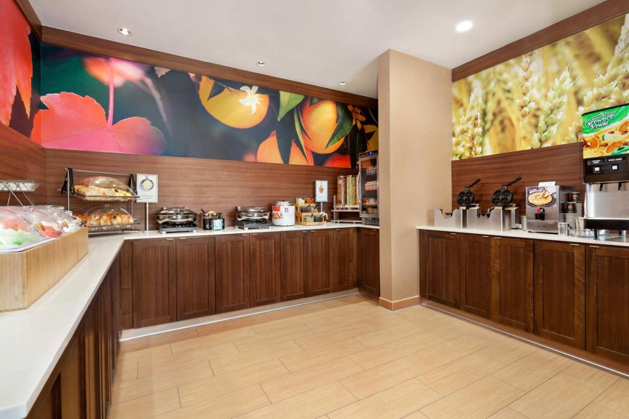 | Fairfield Inn Roseville