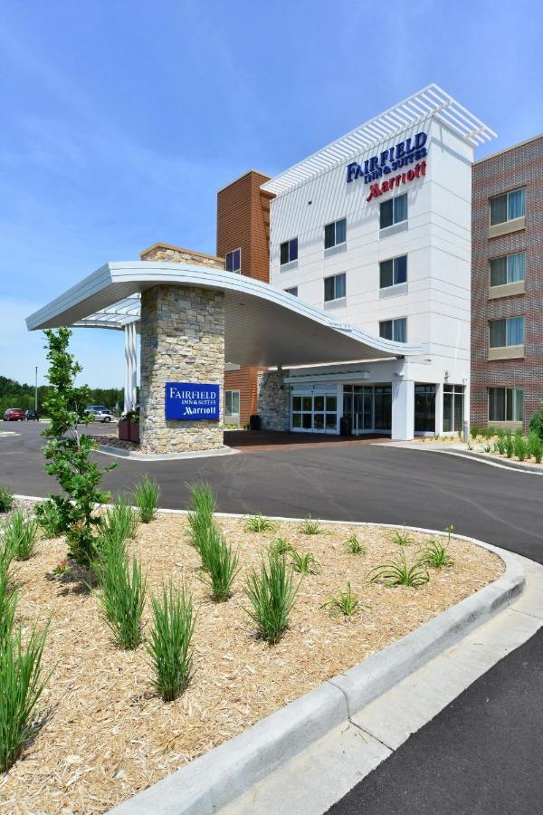  | Fairfield Inn & Suites by Marriott Eau Claire Chippewa Falls