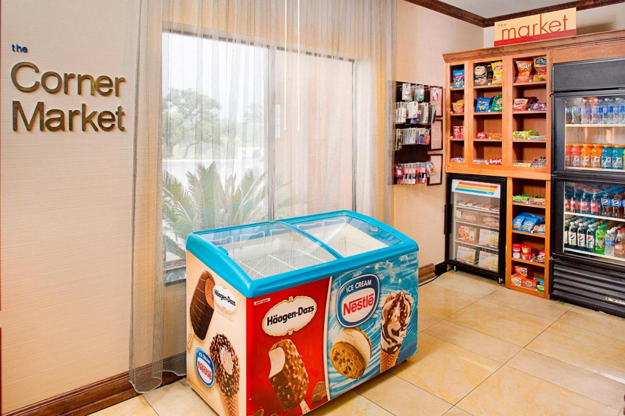 | Fairfield Inn & Suites by Marriott San Antonio Seaworld
