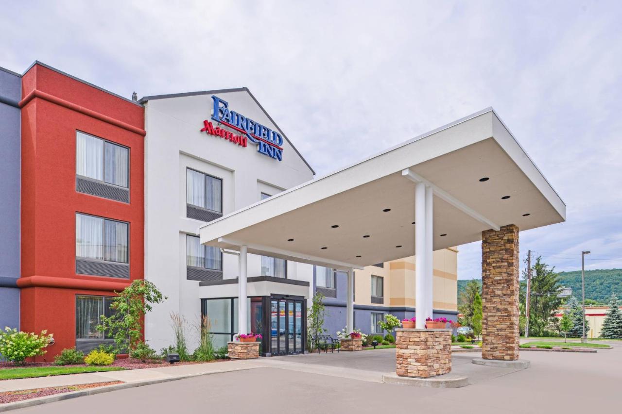 | Fairfield Inn Corning Riverside