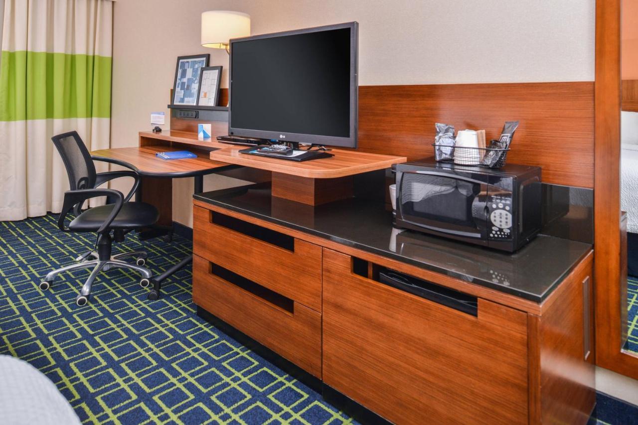 | Fairfield Inn Corning Riverside
