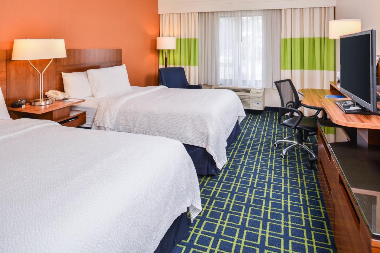 | Fairfield Inn Corning Riverside