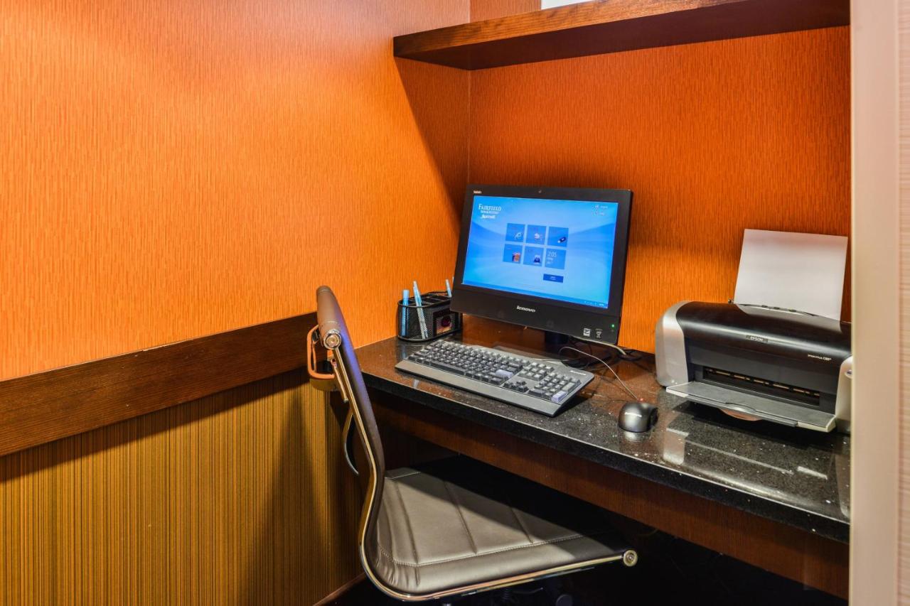 | Fairfield Inn Corning Riverside