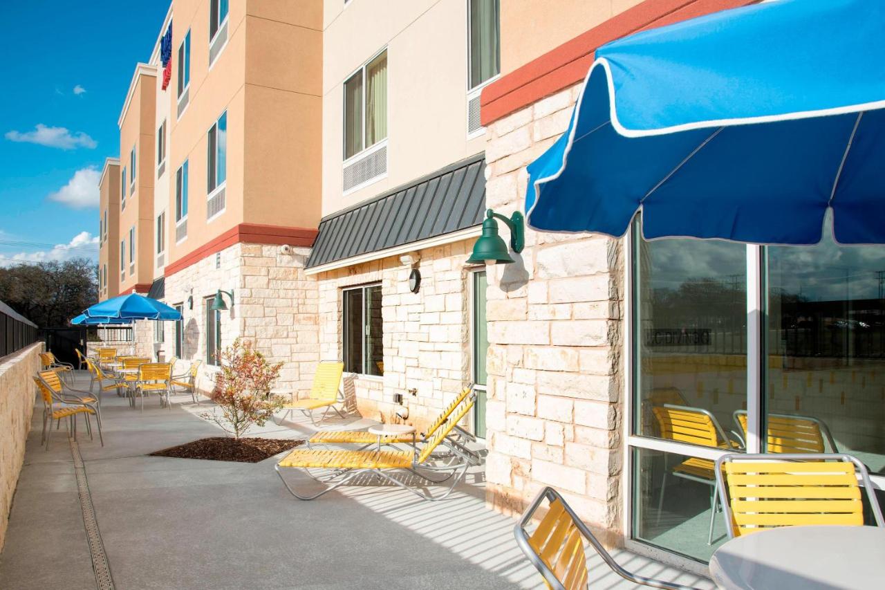 | Fairfield Inn & Suites by Marriott Fredericksburg
