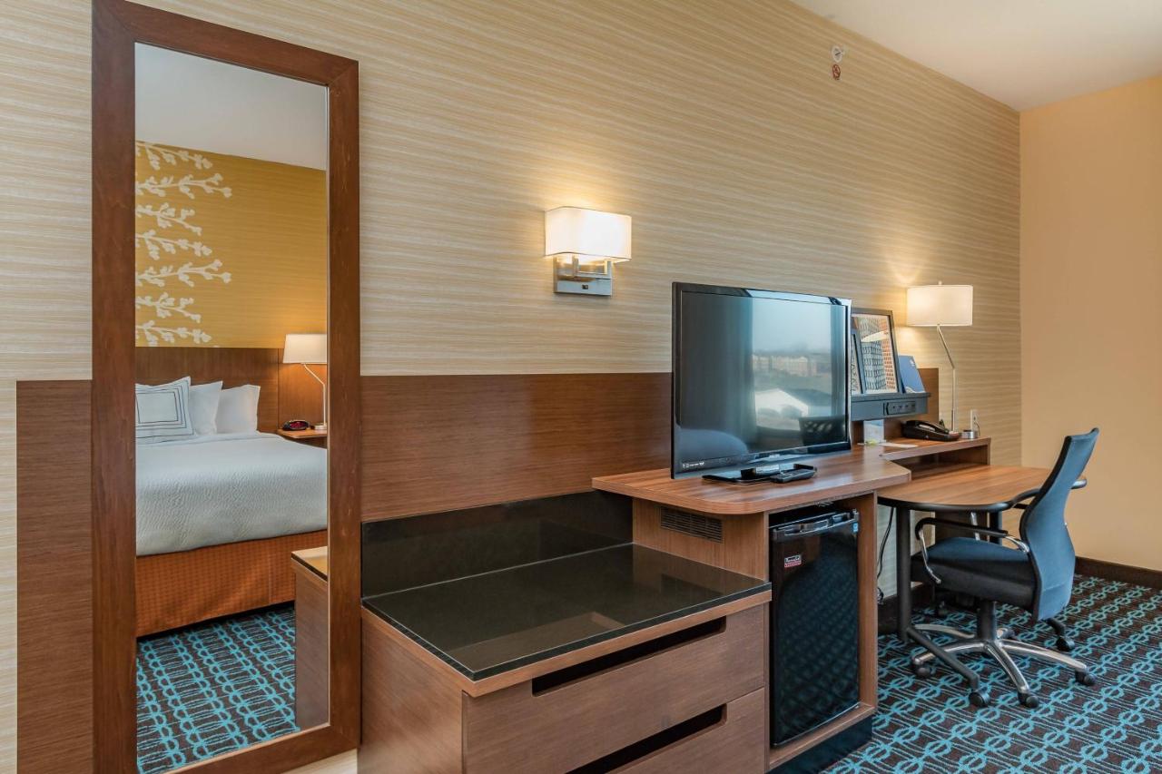 | Fairfield Inn & Suites Elkhart