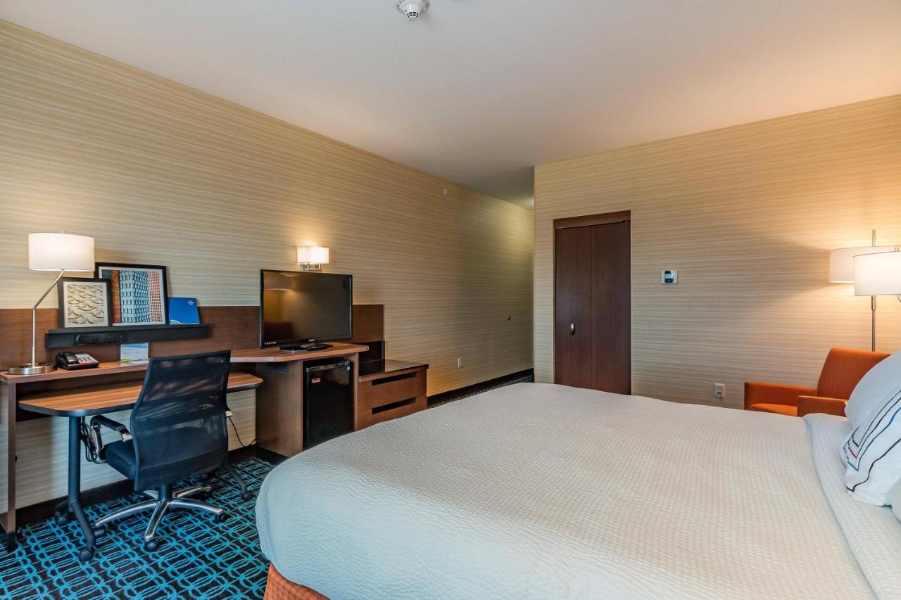 | Fairfield Inn & Suites Elkhart