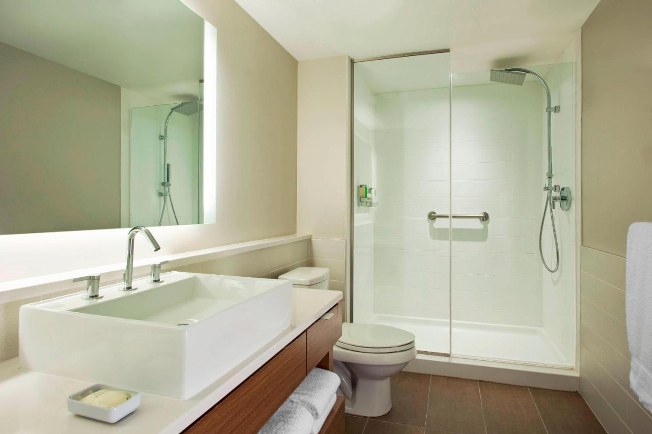 | Element Omaha Midtown Crossing
