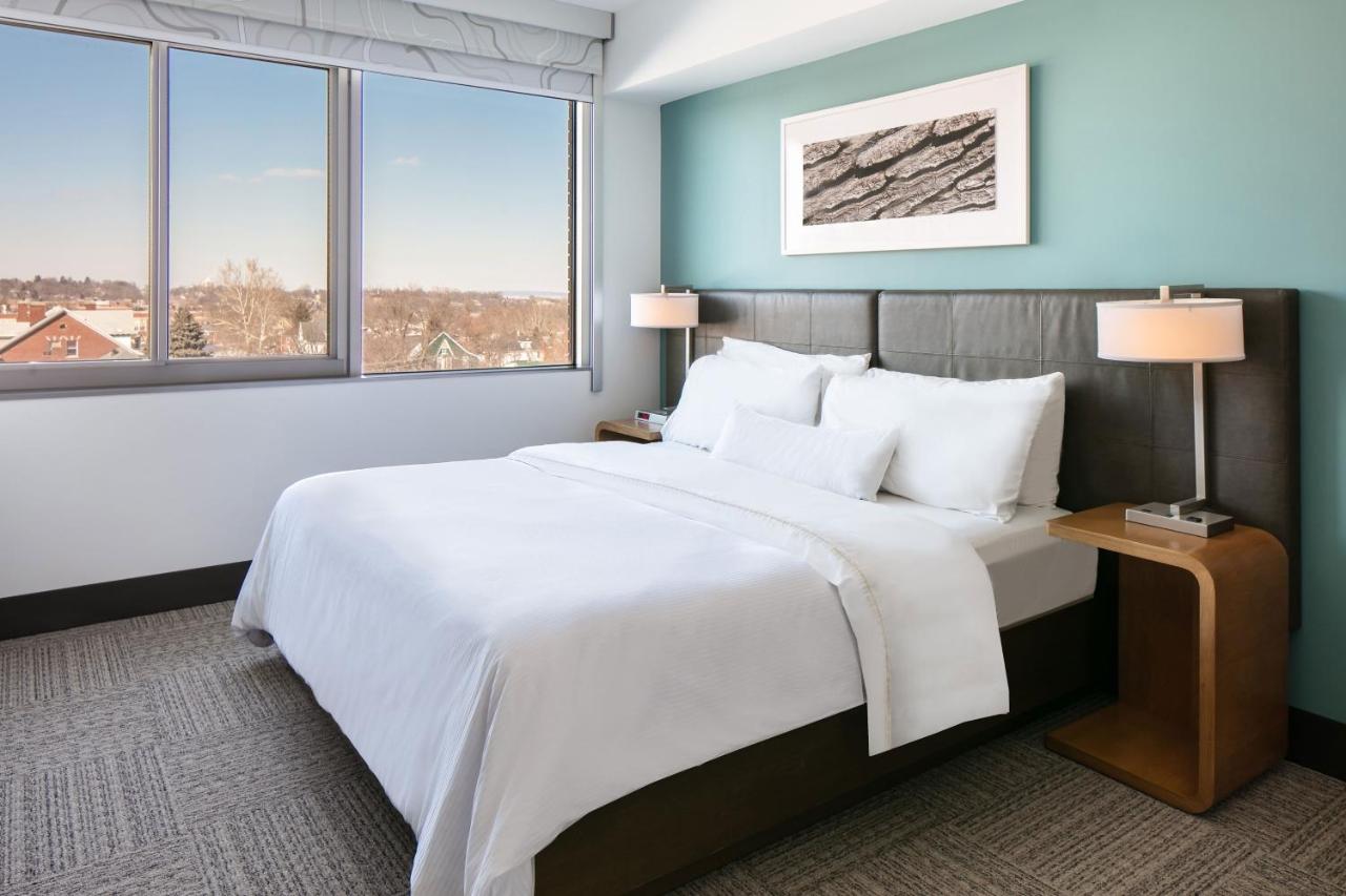 | Element Omaha Midtown Crossing