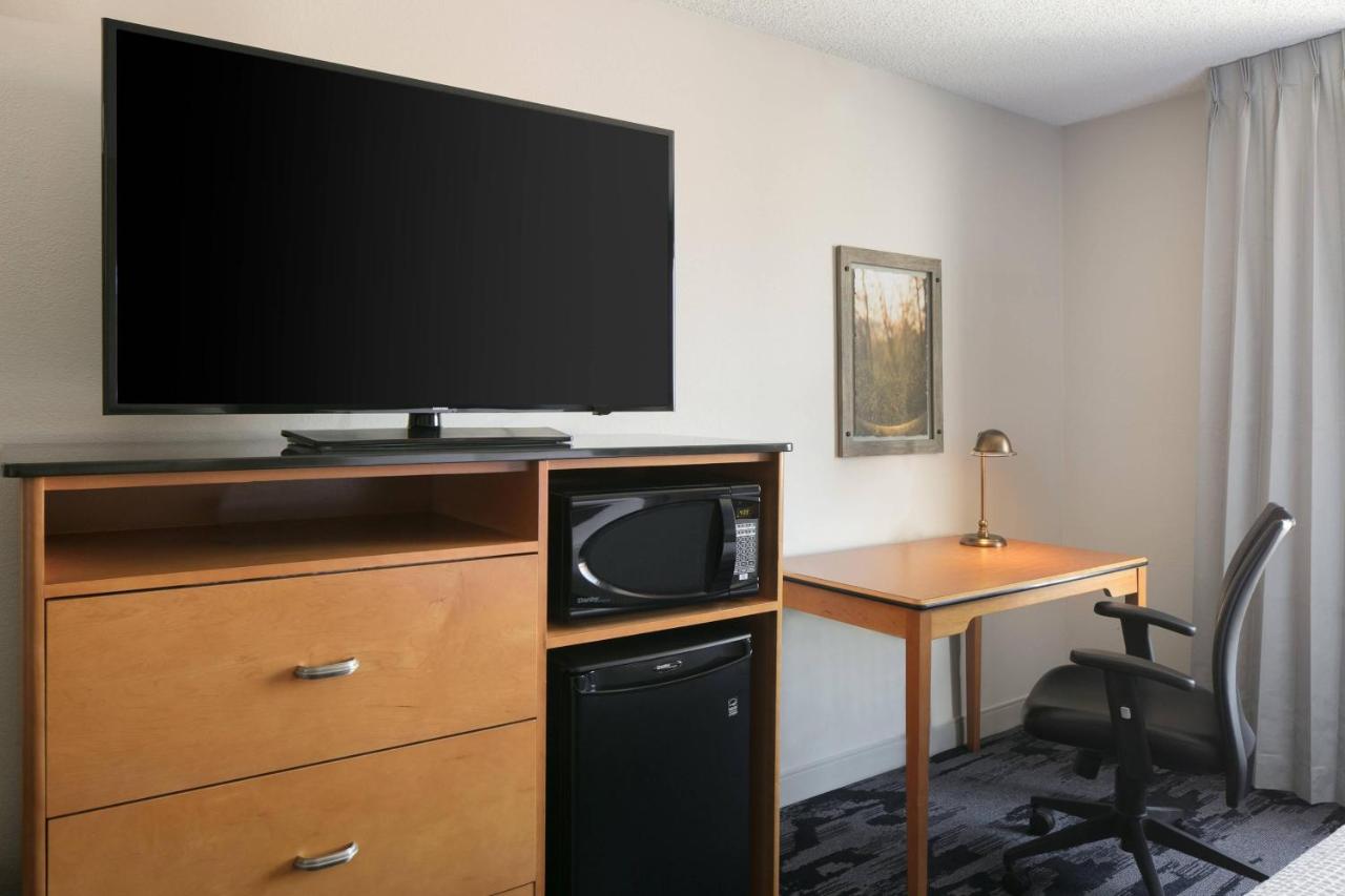 | Fairfield Inn Manhattan, Kansas