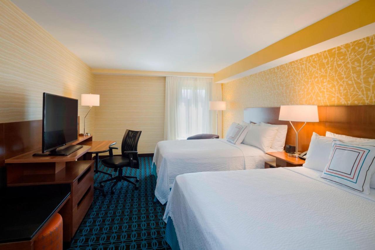| Fairfield Inn & Suites by Marriott Paramus