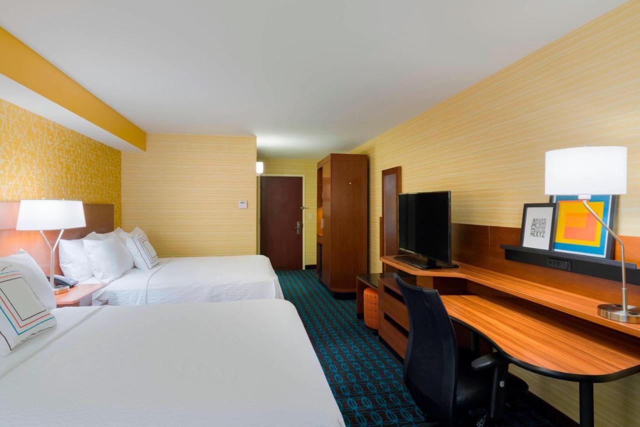 | Fairfield Inn & Suites by Marriott Paramus