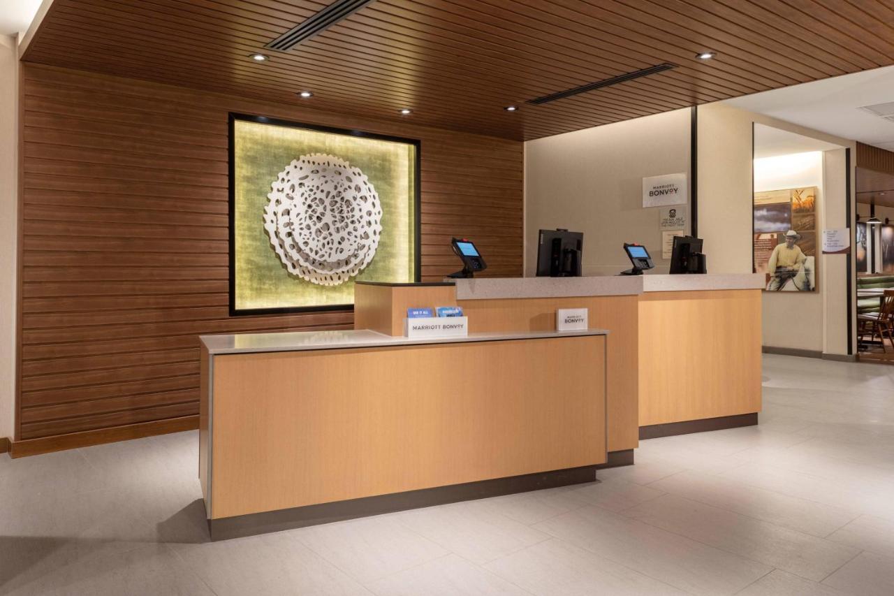  | Fairfield by Marriott Inn & Suites Medford