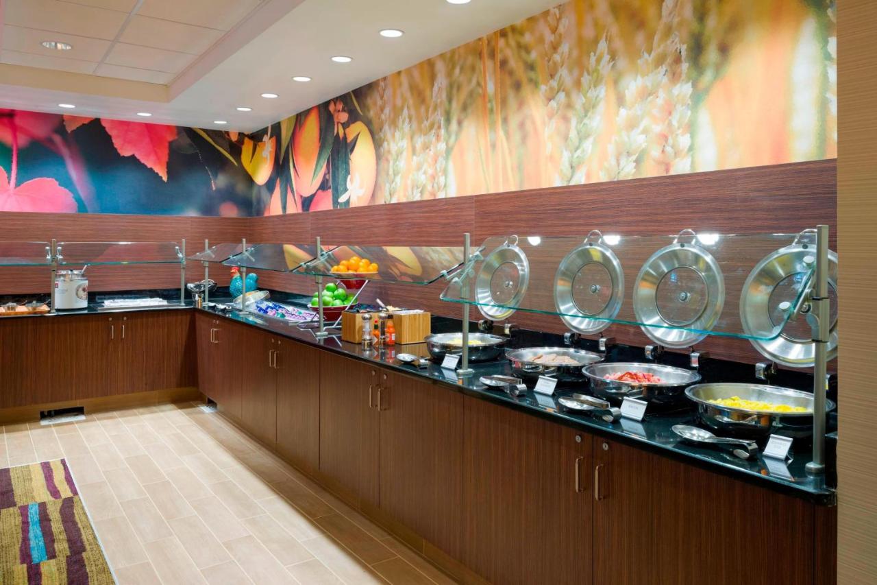 | Fairfield Inn & Suites by Marriott Paramus