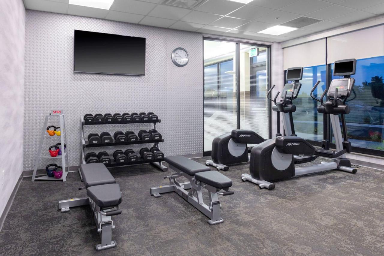  | Fairfield by Marriott Inn & Suites Medford