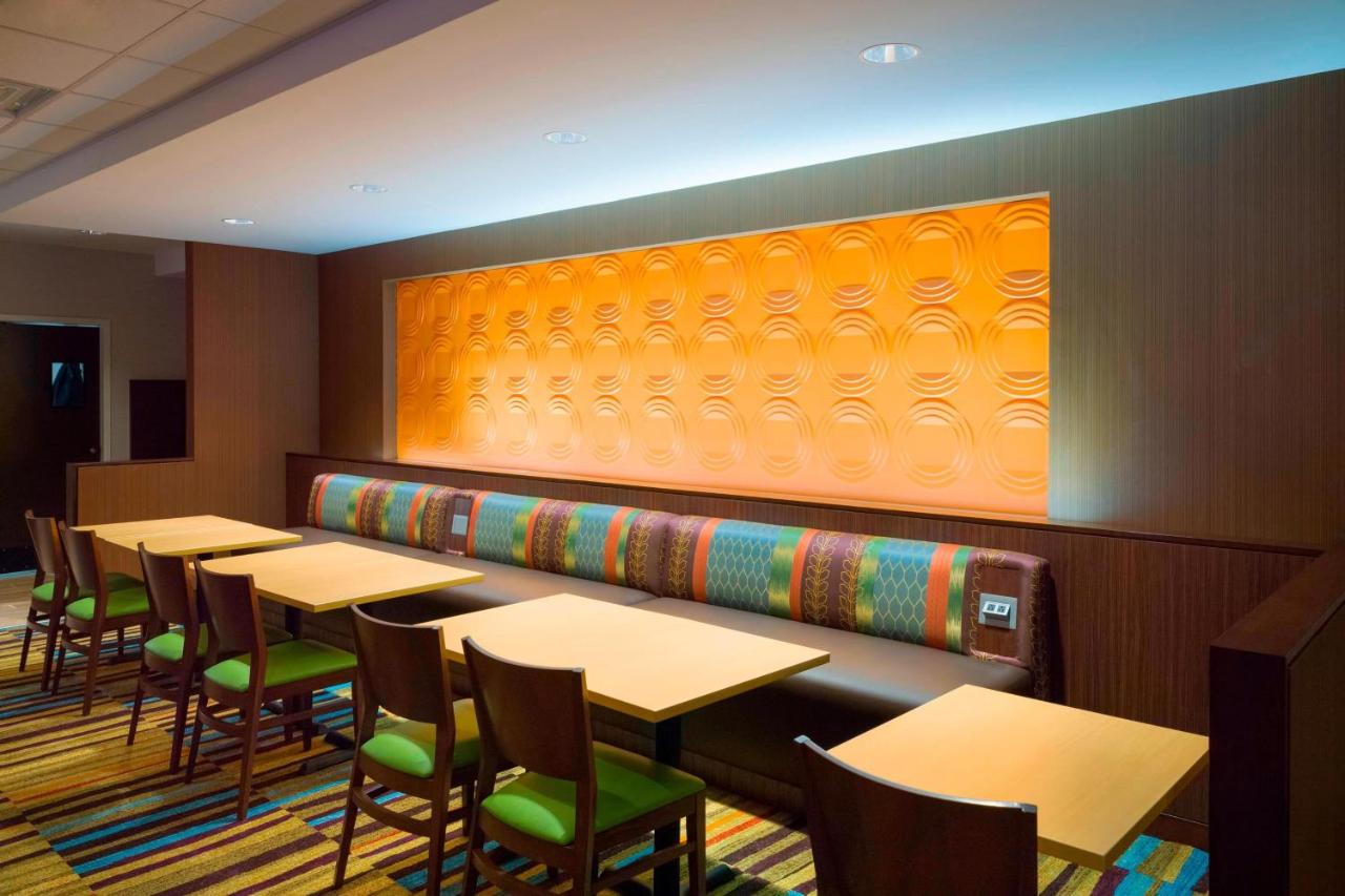 | Fairfield Inn & Suites by Marriott Paramus