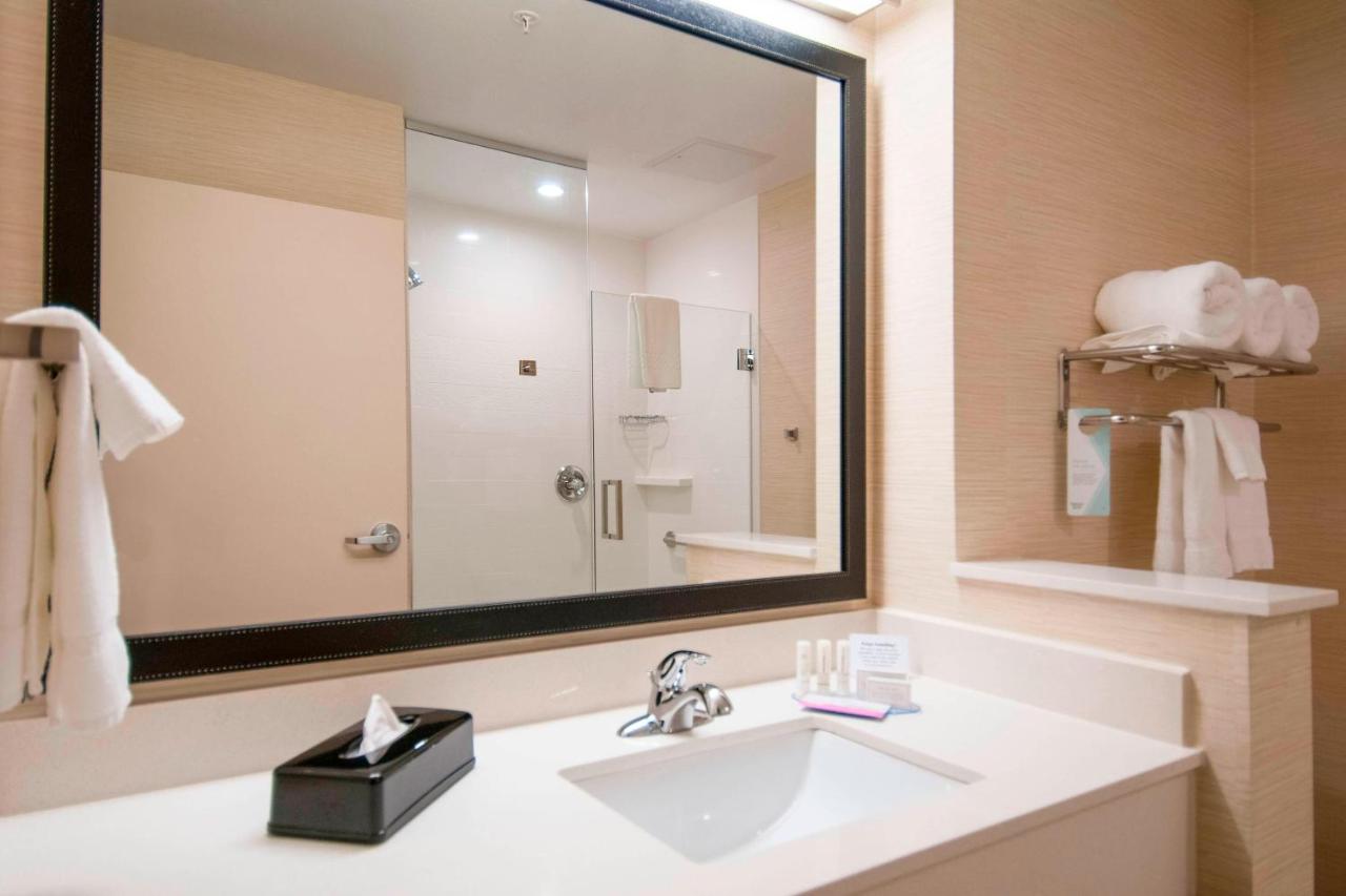 | Fairfield Inn & Suites San Antonio Brooks City Base
